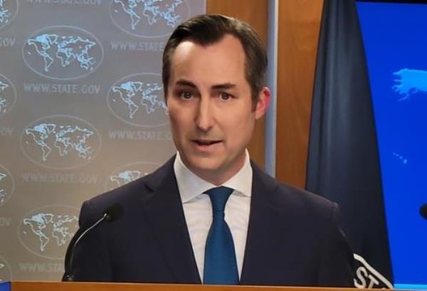 Matthew Miller, State Department spokesperson, speaks during a press briefing at the department in Washington on Oct. 30, 2023. (Yonhap)