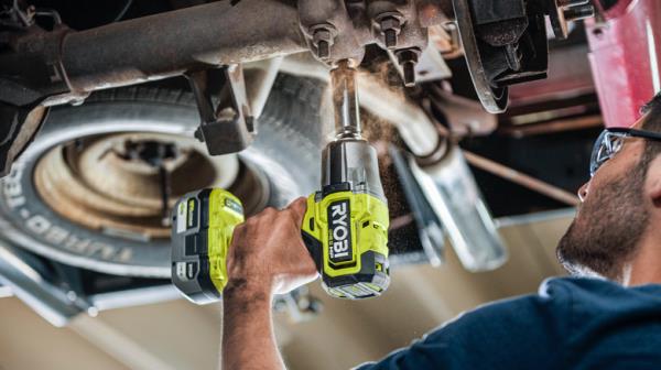 One+ 18V ?-inch High Torque Impact Wrench Kit 