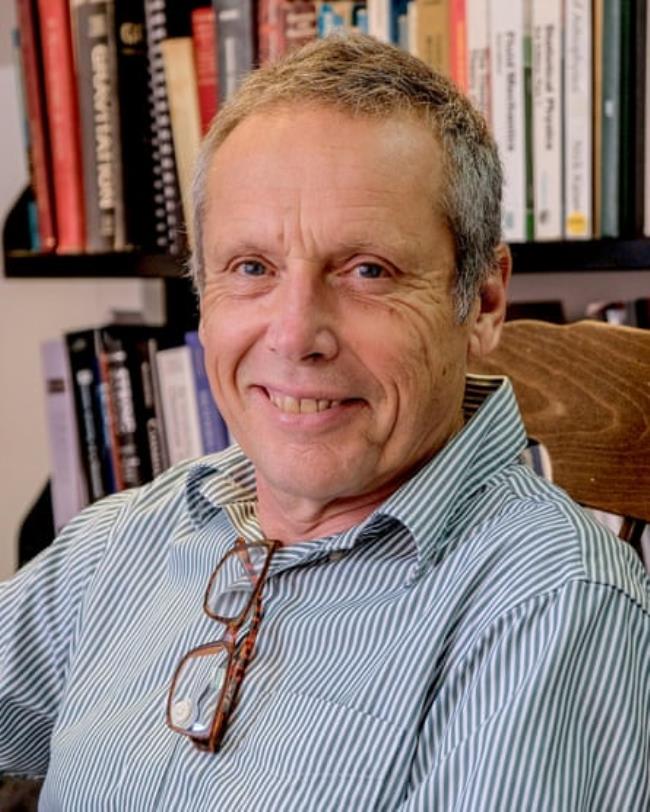 Nick Kaiser held professorships in Toronto, Hawaii and Paris.