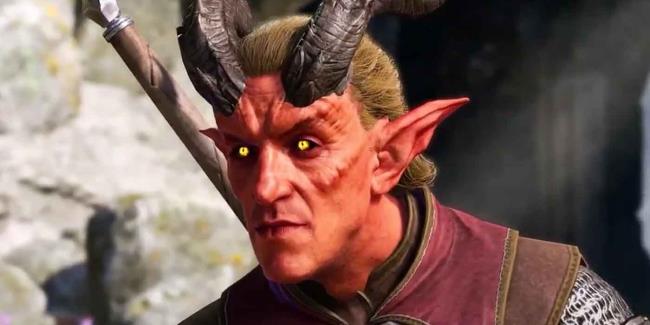 Wapira's Crown_The Best Weapons and Armor in Baldur's Gate 3