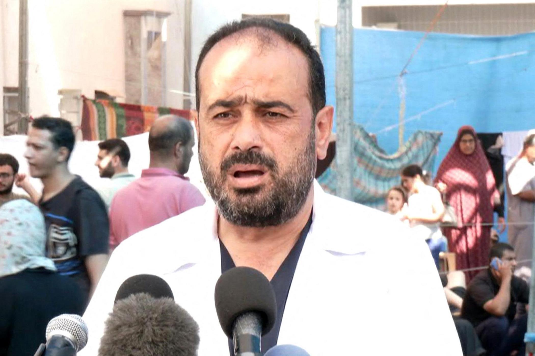 Dr. Mohammad Abu Salmiya, director of Al-Shifa hospital in Gaza City, speaks to the press, Nov. 1, 2023. (AFP Photo)