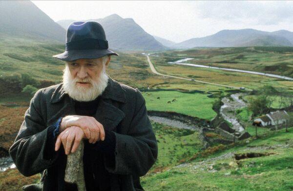 Actor Richard Harris as the Bull in the Field