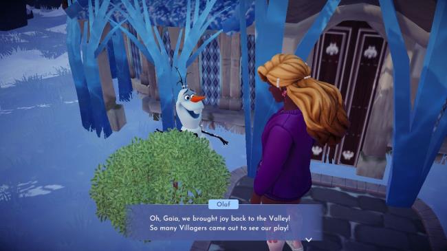 Player character speaking to Olaf and giving him the mask back in Disney Dreamlight Valley.