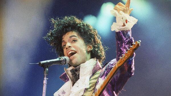 Prince’s Purple Rain shirt and other clothes go up for auction