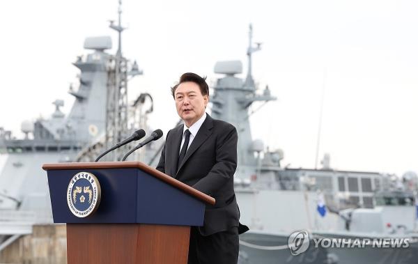 President Yoon Suk Yeol delivers commemorative remarks during a ceremony marking West Sea Defense Day at the Navy's 2nd Fleet Command in Pyeongtaek, 60 kilometers south of Seoul, on March 22, 2024. (Yonhap)