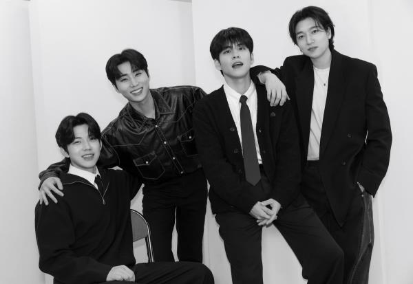 K-pop rock band Day6 is seen in this photo provided by JYP Entertainment. (PHOTO NOT FOR SALE) (Yonhap)